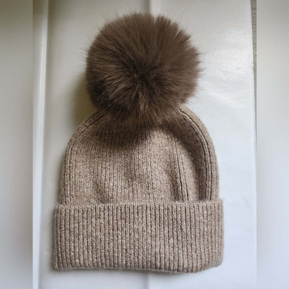 Cozy Tan Alpaca Wool Blend Knit Toque Beanie with Pom-Pom